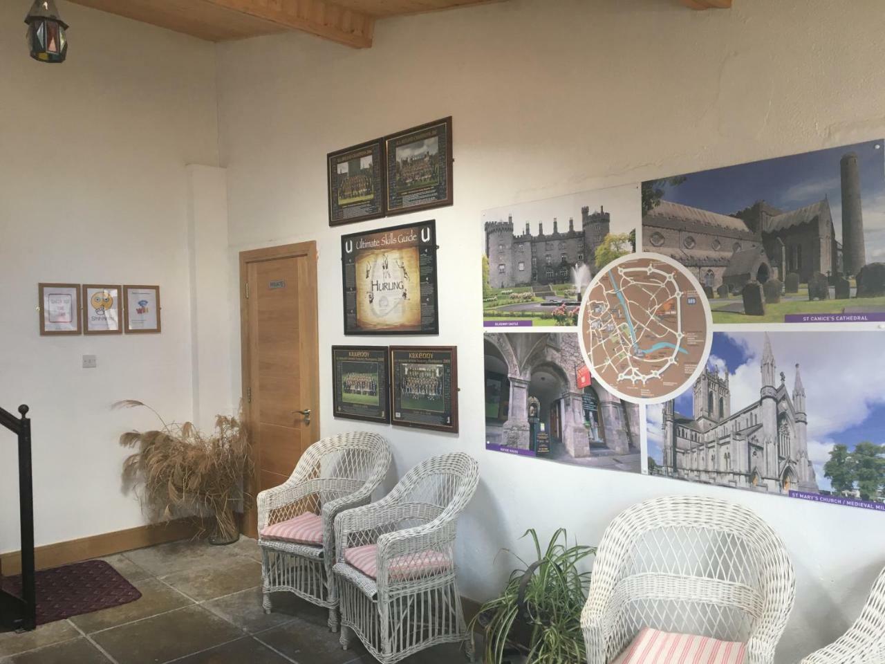 Dalys Accommodation Kilkenny Buitenkant foto