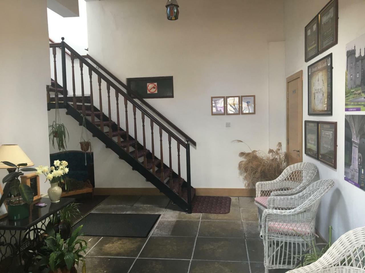 Dalys Accommodation Kilkenny Buitenkant foto