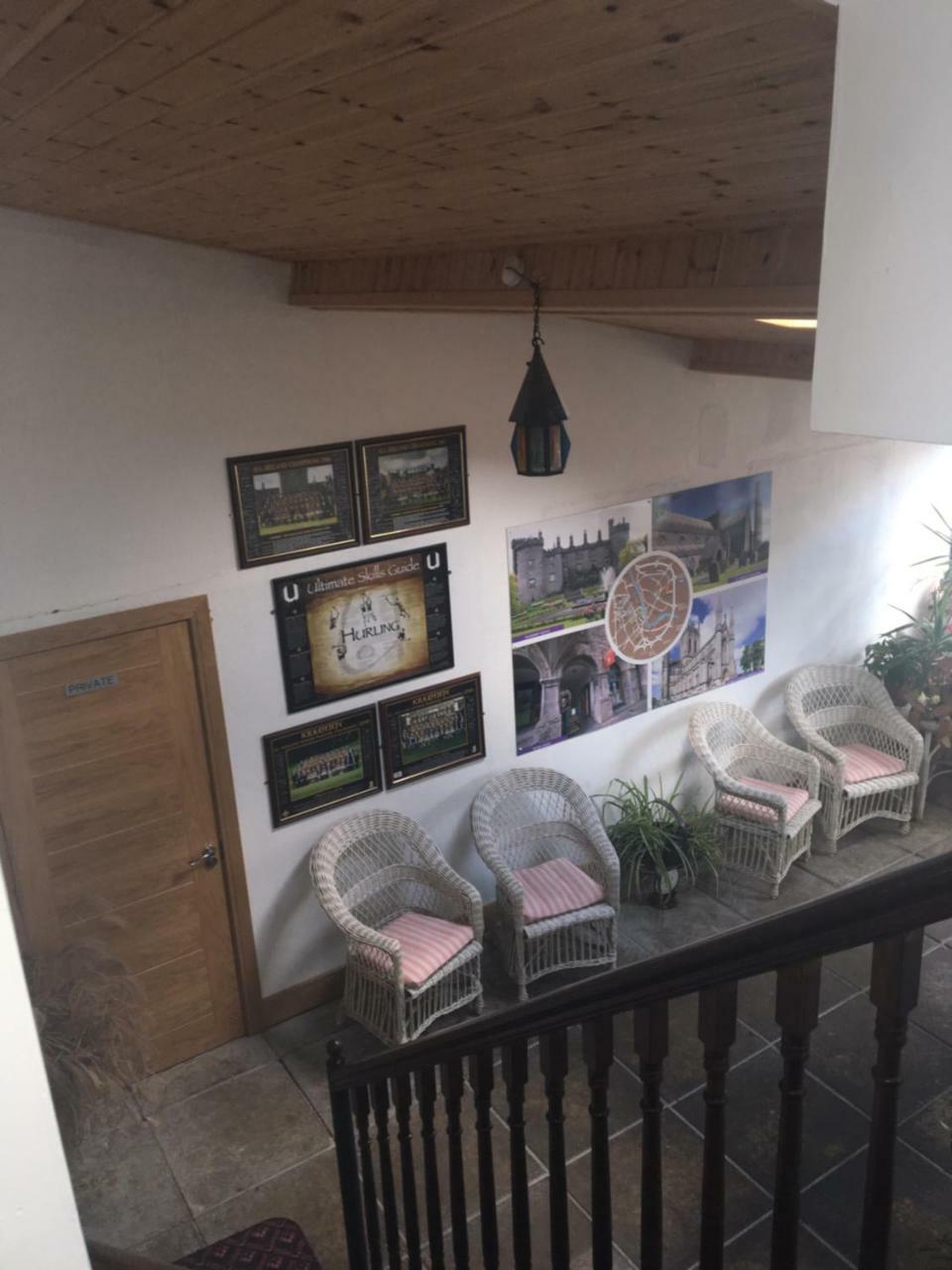 Dalys Accommodation Kilkenny Buitenkant foto